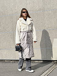Зимове жіноче комбіноване пальто молочного кольору