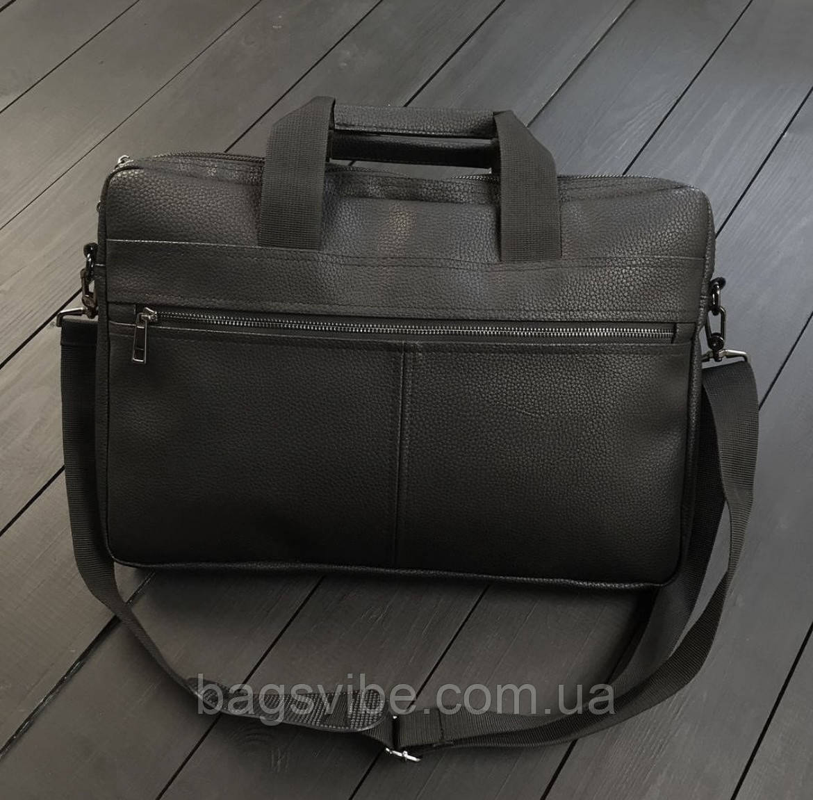 Містка унісекс сумка для ноутбука та аксесуарів з еко-шкіри (шкірозамінника) чорного кольору