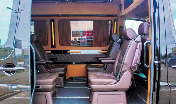 Микроавтобус Mercedes Sprinter черный VIP аренда с водителем - фото 4 - id-p2012045249