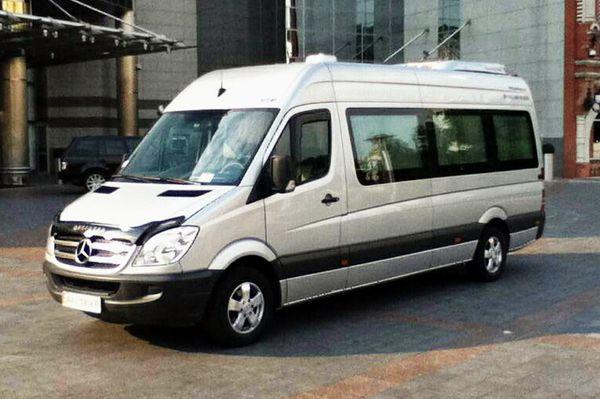 Микроавтобус Mercedes Sprinter 12 мест аренда авто с водителем - фото 1 - id-p2012045254