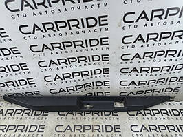 Накладка замка кришки багажника RENAULT Koleos 2.0 2008 (б/у)