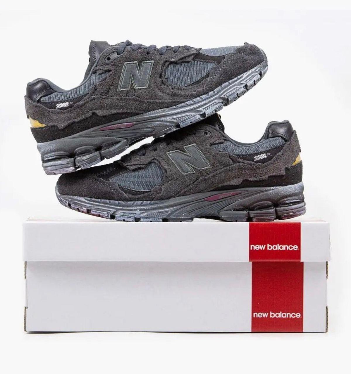 Чоловічі кросівки New Balance 2002R Protection Pack Phantom Нью Баланс 2002Р темно сірі замша демісезонні демісезонні
