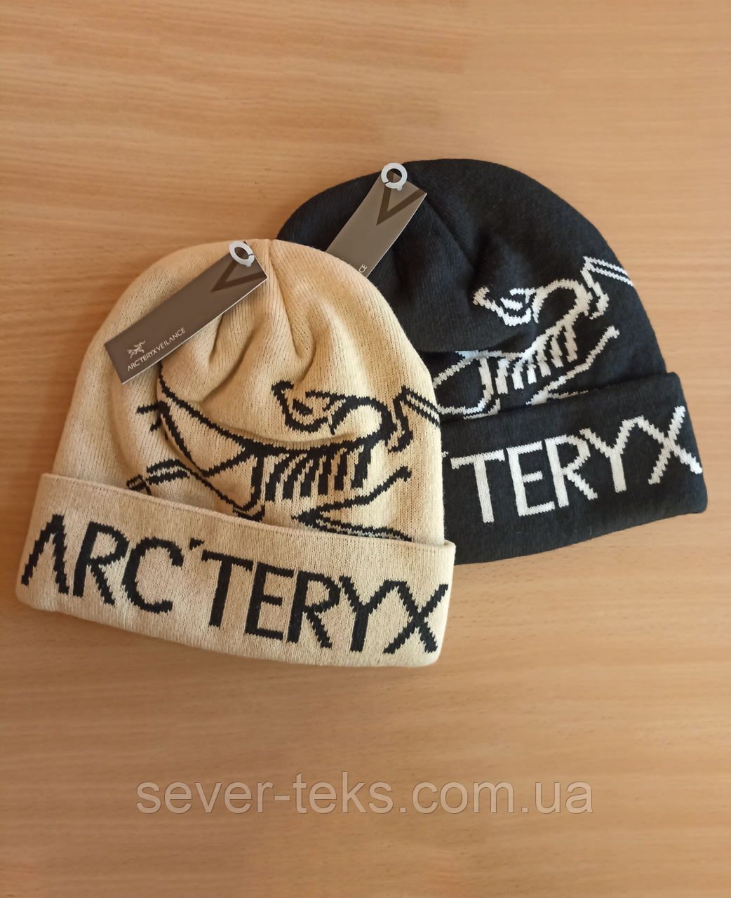 Зимова шапка Arc'teryx