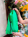 Рюкзак зі спанбонду маленький видовжений зелений без друку Розмір: 19cм х 40см, фото 5