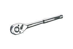 Ключ-тріскачка з металевою ручкою CrV 1/2 (72T) APRO