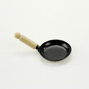 Мініатюра сковорідка з дерев'яною ручкою ø 2.5 см Чорна, фото 1