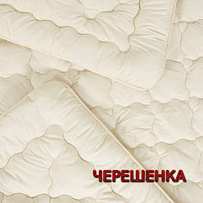 Зимова двоспальна ковдра 175х210 см стьобана мікрофібра / холофайбер світло-бежева однотонна, фото 3