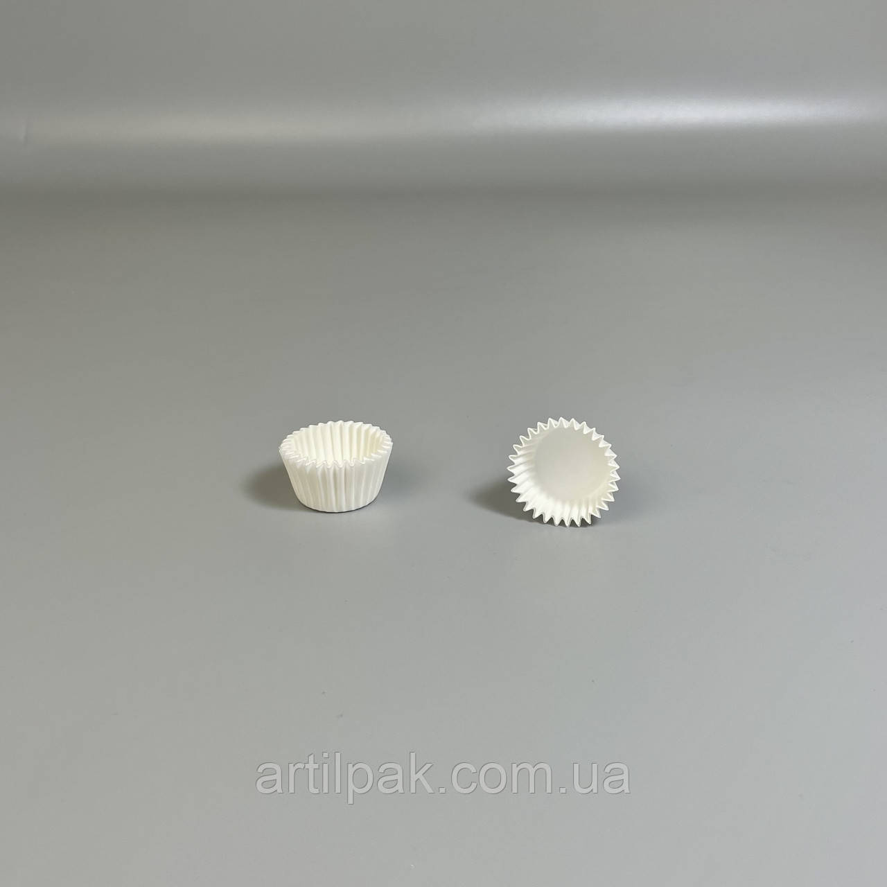 Паперова форма для міні-цукерок біла 21*16мм (100 шт), фото 1