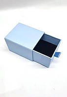 Коробочка подарункова 6,5*5,5 см. картонна для прикрас