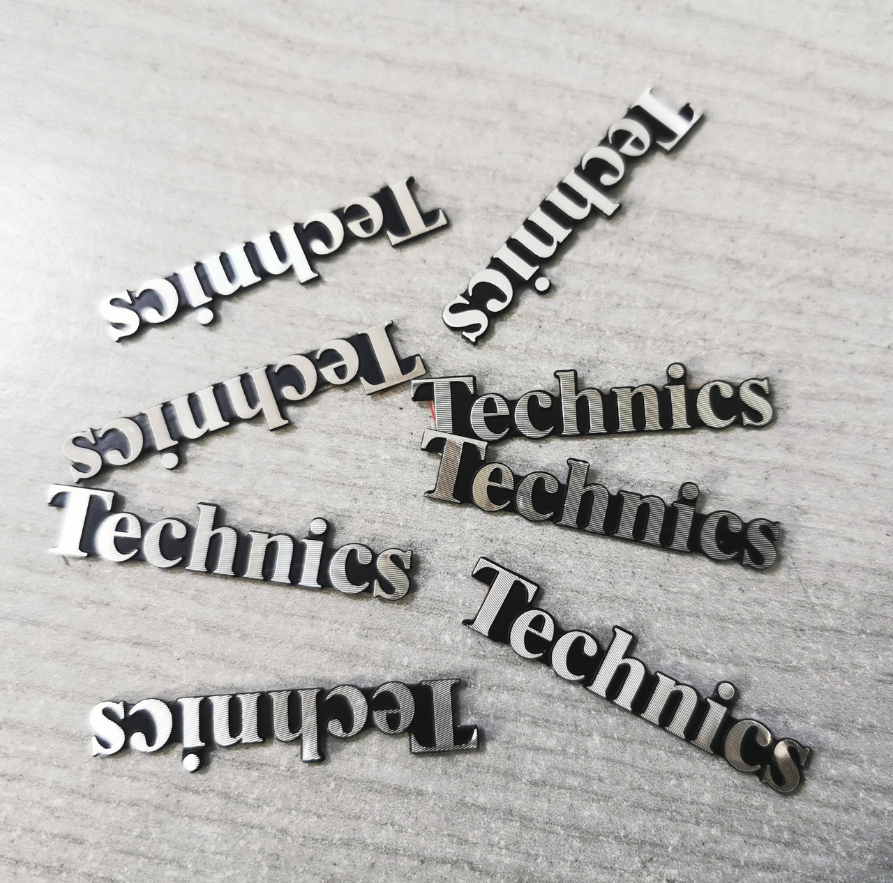 Емблема на акустичну сітку гриль Technics, фото 1