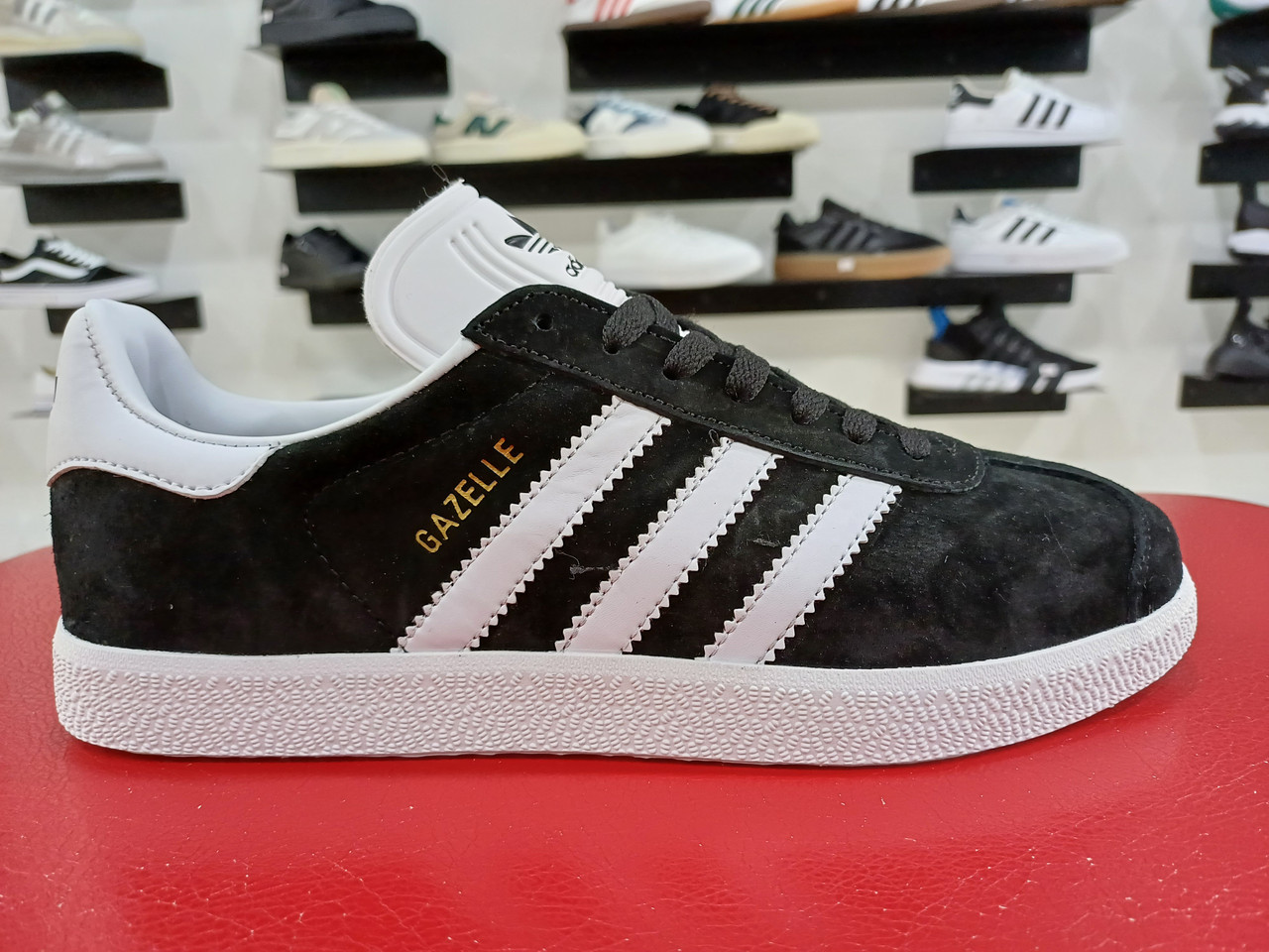 Кросівки чоловічі Adidas Gazelle