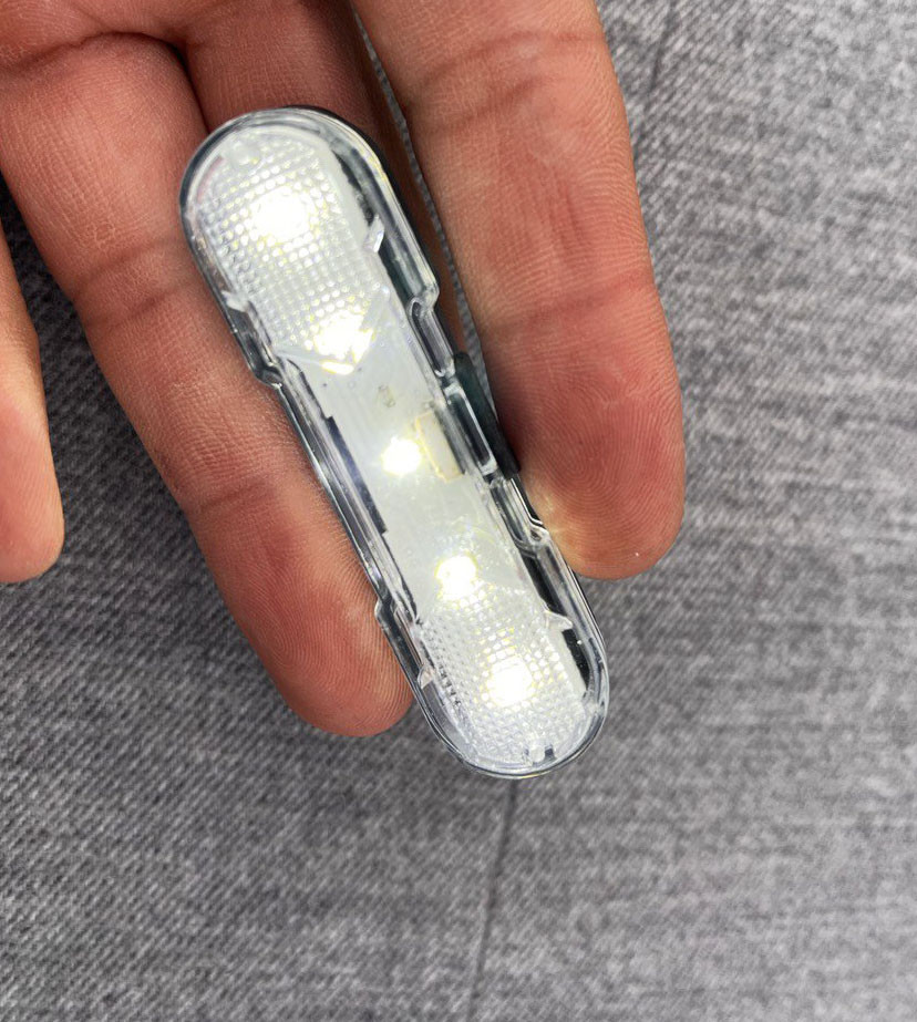 Велосипедна мигалка з білим світлом AS1010 збоку вело фара габарит акумуляторний 4 режими