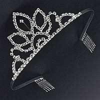 Діадема корона срібляста на тонкому металевому обідку з гребінцями з білими фіанітами висота 5.5 см