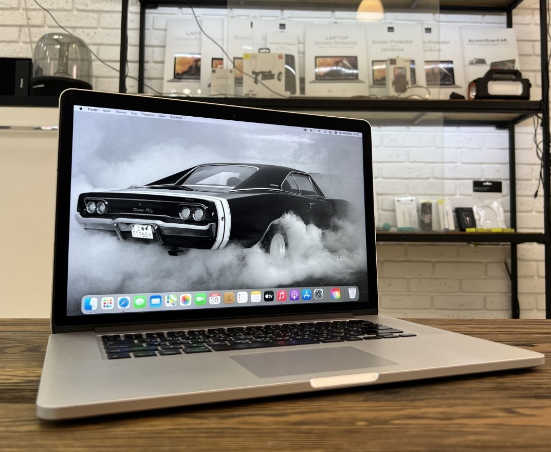 MacBook Pro 15 2014 i7 2.5 16/256.Гарантия.MacBook Pro