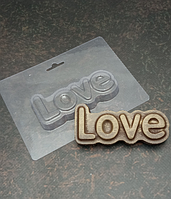 Пластикова форма для шоколаду LOVE