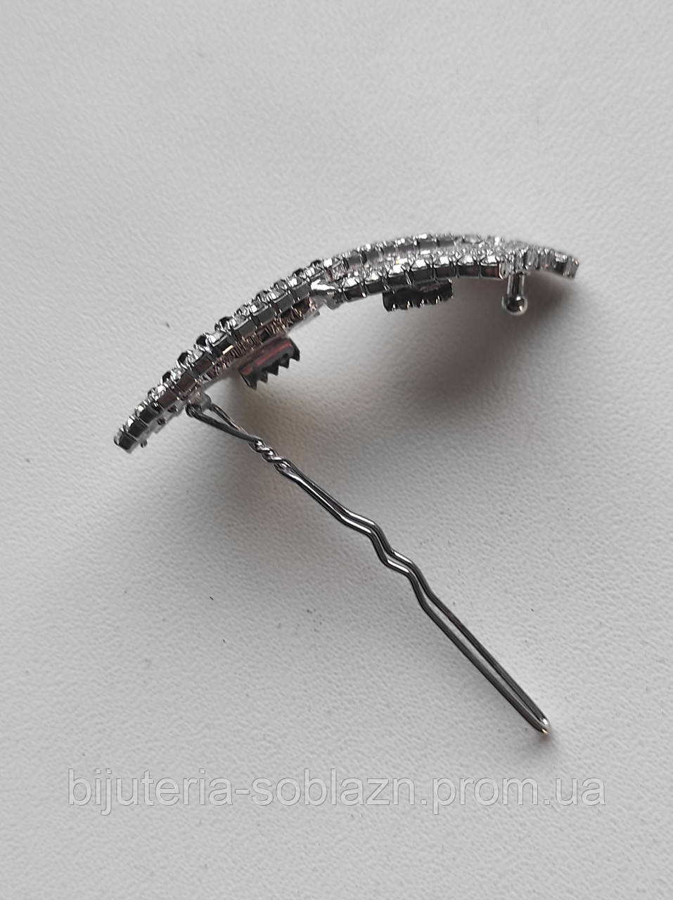 Серебристая черная заколки для волос челки со стразами цвет белый и черный - фото 4 - id-p2013393785