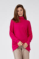 Женский свободный однотонный свитер с воротником-хомут малинового цвета. Модель 512. Размеры 42,44,46