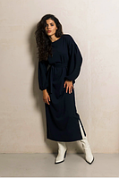 Женское стильное прямое с разрезами платье синее, плотный турецкий трикотаж, пышный рукав, с поясом