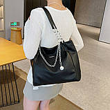 Сумка шопер з декоративним ланцюжком жіноча чорна, фото 3