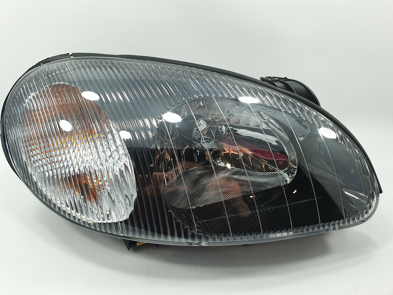 Фара Део Ланос передня права чорна Grog Корея