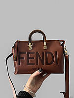 Женская сумочка фенди коричневая Fendi вместительная молодёжная сумка через плечо