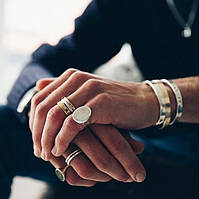 Історія та символізм чоловічих перснів