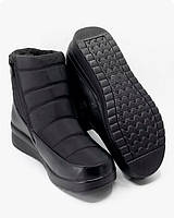 Женские черные зимние короткие ботинки из плащевки размер 37 39