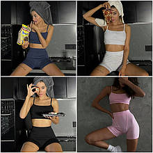 Домашній жіночий костюм топ та шорти