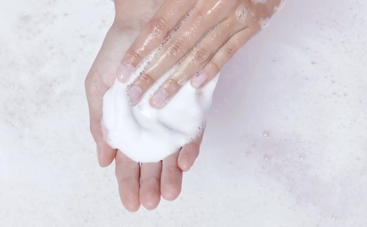 Пенка для душа Bilou Cotton Candy Shower Foam 200 мл - фото 3 - id-p2013918675