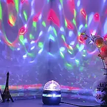 Обертова лампа для вечірки, Світлодіодний диско-шар, що обертається лампа Зоряне небо на підставці, фото 2