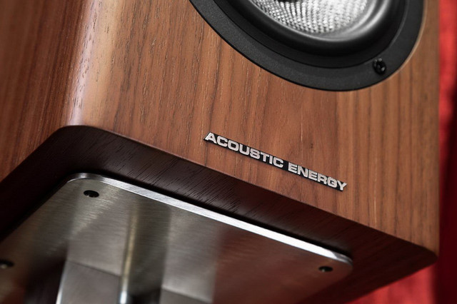 Acoustic Energy AE500