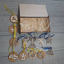 Набір дерев'яних ялинкових іграшок 12 шт + подарункова коробка. Новорічна прикраса. Еко-іграшки з Фанери, фото 2