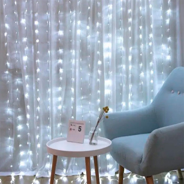 Світлодіодна гірлянда Xmas на мідному дроті + соїд "Штора" 300 Led W-9 Білий 3х3 метра