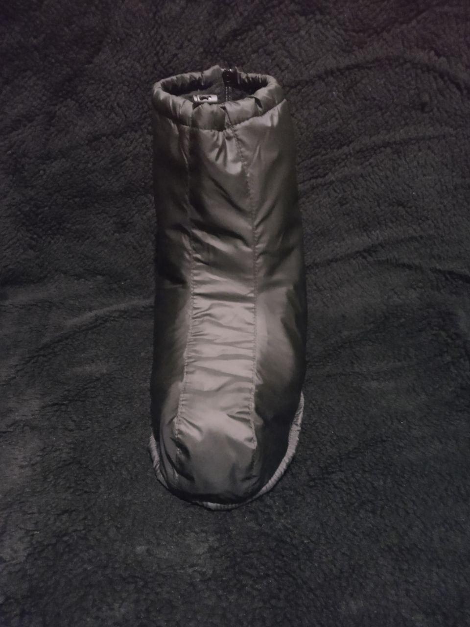 Теплый универсальный чехол для гипса, шины на ноге, непромокаемая плащевка (черный) - фото 1 - id-p2014263396