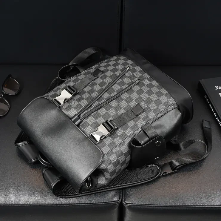 Крутий повсякденний жіночий чорний рюкзак, міський портфель з екошкіри в клітинку для дівчини, жінки - фото 4 - id-p2014307676
