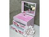 💝Музична дитяча скринька Клубничний Кролик, дерев'яна, з двома шухлядками та дзеркальцем, фото 2