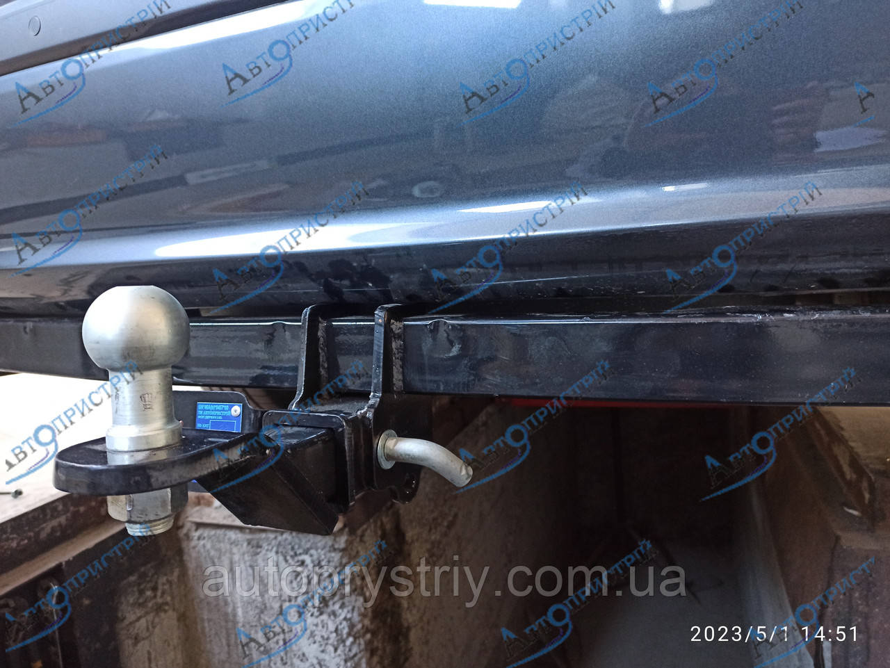Фаркоп - Toyota Highlander Кросовер (2019--) вставка під квадрат