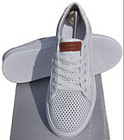 Розміри 43 та 45 Комфортні літні шкіряні туфлі Maxus, білі, повнорозмірні