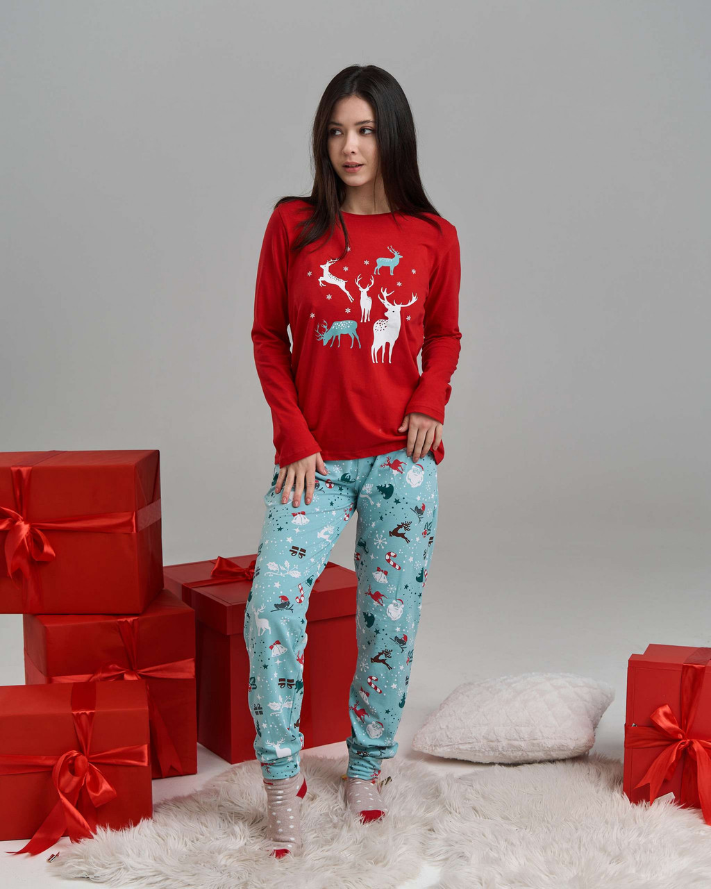 Домашній одяг — 96587-ні — Класна новорічна піжамка зі штанами для жінок