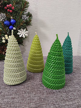 Новорічна свічка із вощини "Ялинка", 13*6,5см