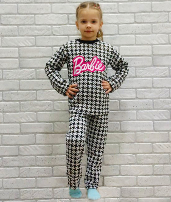 Теплая детская пижама оптом с длинным рукавом на манжете вышивка Барби от р.30 до р.42 - фото 1 - id-p2015048659