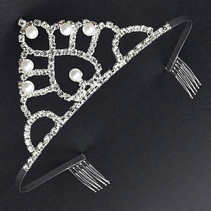 Діадема корона срібляста на металевому тонкому обідку з гребінцями з перлами та сапфірами висота 5.5 см