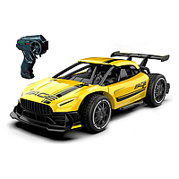 Машинка на радіокеруванні Mercedes AMG GT 1:24 2WD YELLOW Metal Car