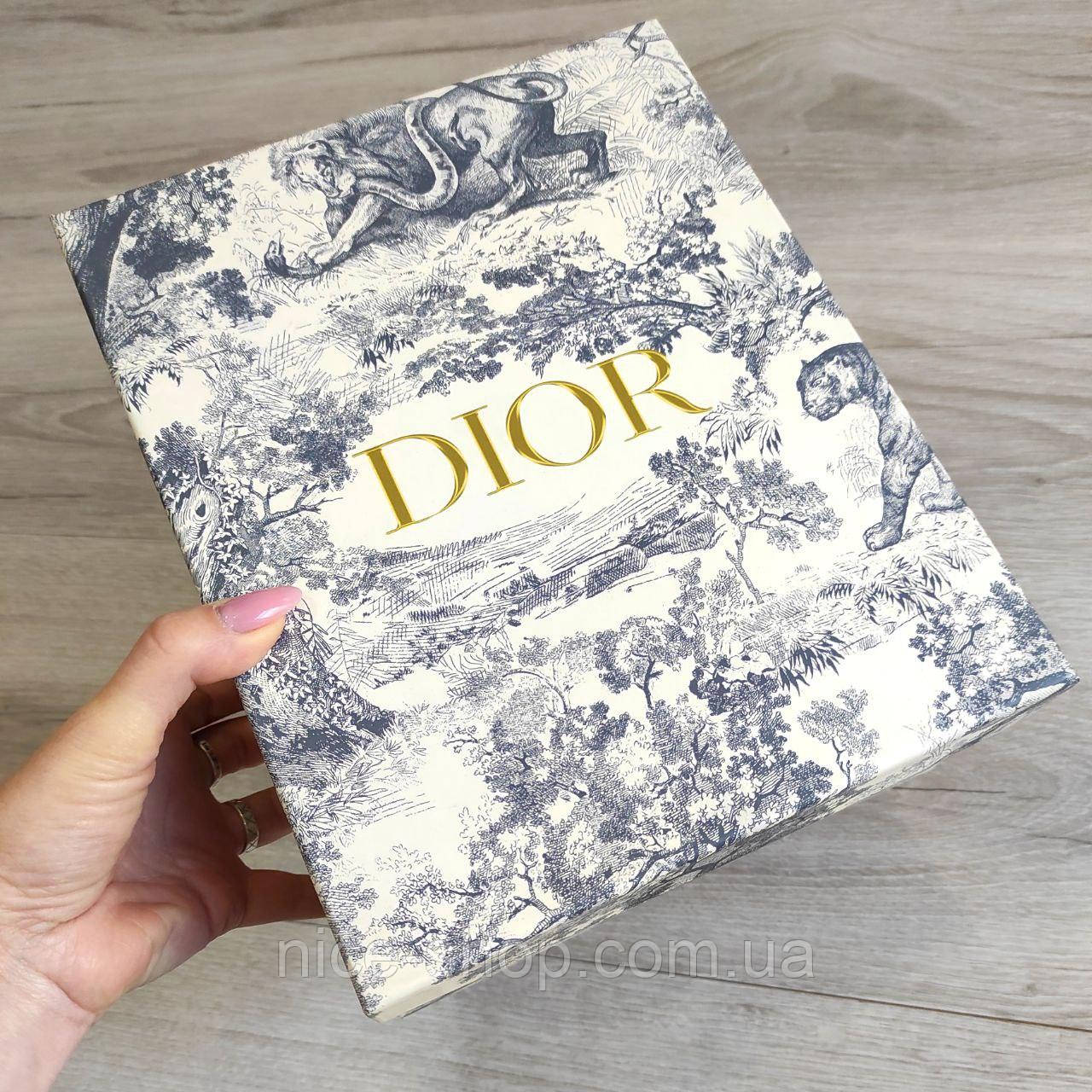 Коробка Dior