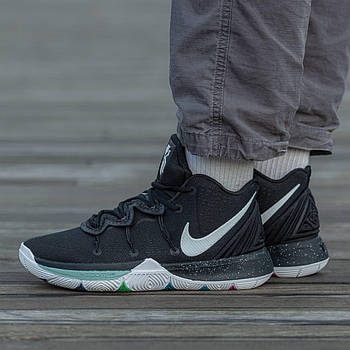 Чоловічі кросівки Nike Kyrie 5 EP чорні з білим текстильні Найк Кайрі осінні весняні