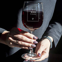 Келих для вина "Wife №1 in the world", англійська, Крафтова коробка