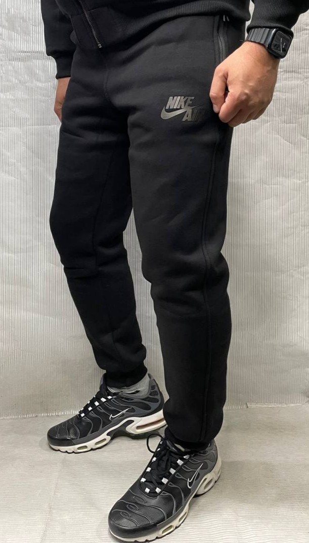 Мужской спортивный костюм Nike без капюшона черный зимний теплый на флисе - фото 3 - id-p2015541182