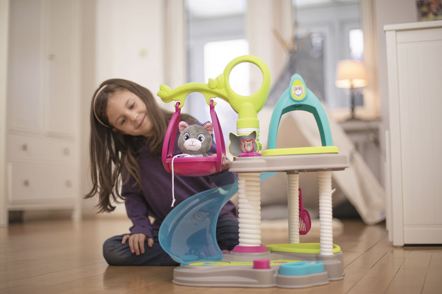 Ігровий центр Smoby Toys Будинок кошеняти зі звуковими ефектами та аксесуарами (340400)