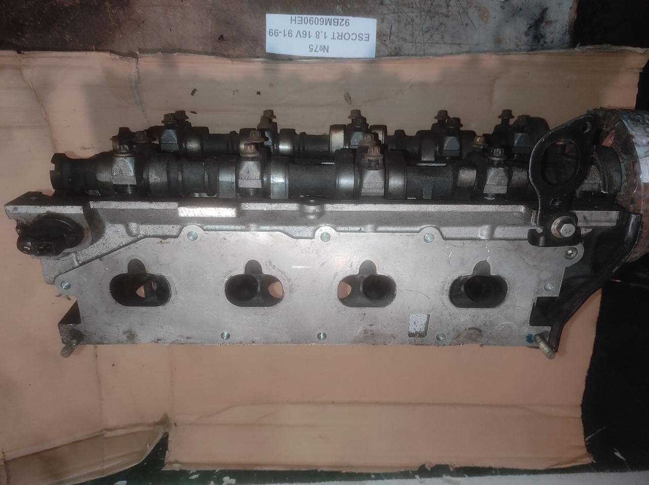 No75 Головка блока цилідрів (ГБЦ) 92BM6090EH для Ford Escort 1,8 16V 91-99, фото 1