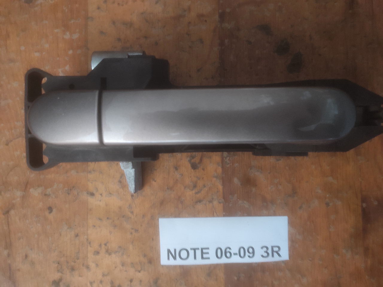 Ручка дверей зовнішня права задня для Nissan Note 06-09